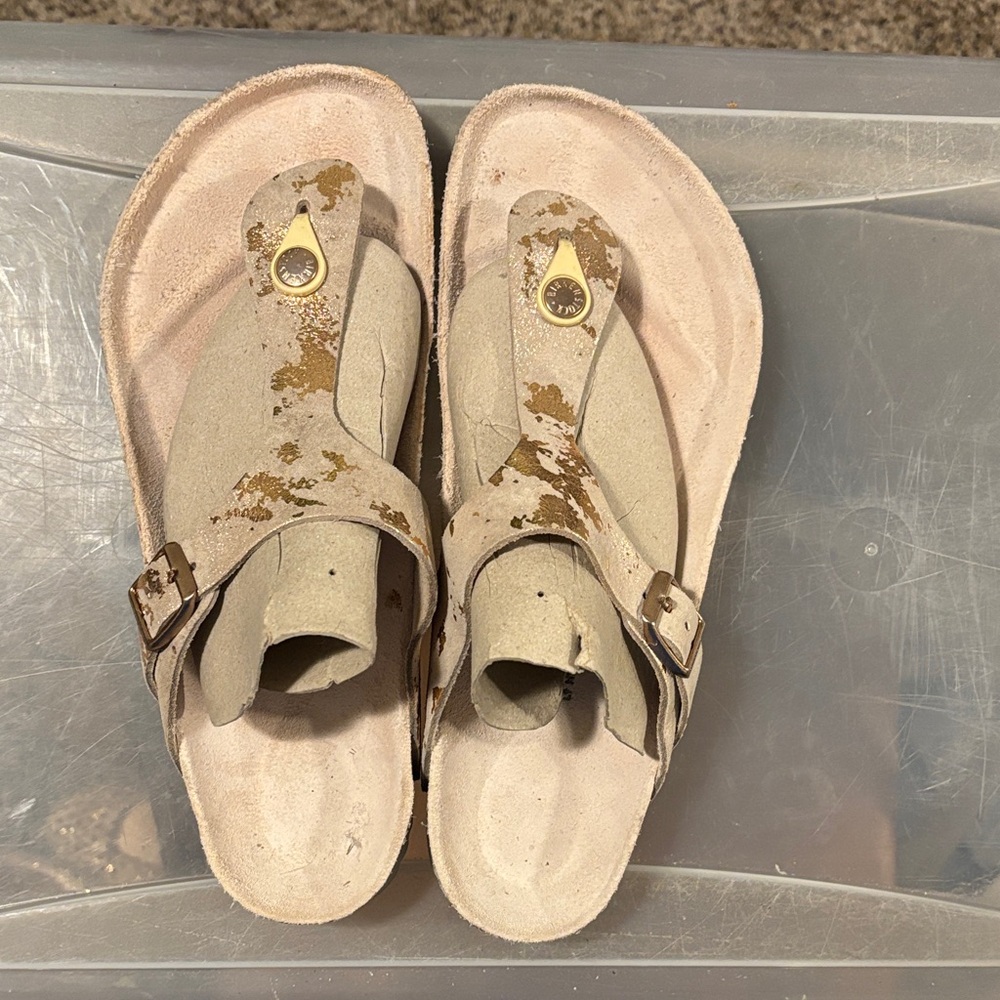 Birkenstock Women's Sandals in Cream and Rose Gold